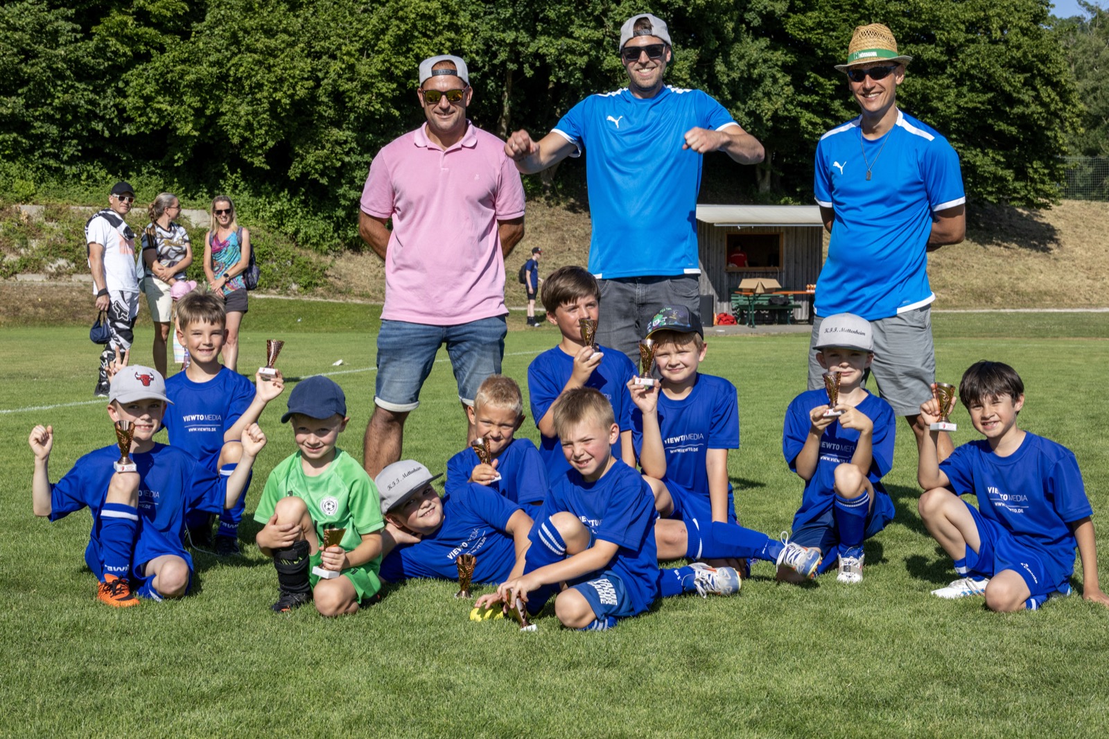 K.F.F. Mettenheim Jugendteam auf dem Sportplatz